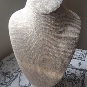 Chloe + isabel necklace holder